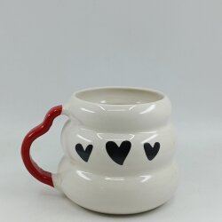 3 SİYAH KALP-KOVAN KUPA - KIRMIZI SAP - 