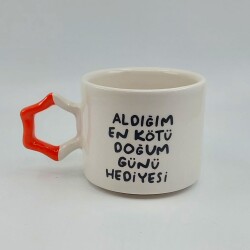 ALDIĞIM EN KÖTÜ DOĞUM GÜNÜ HEDİYESİ-YILDIZ KUPA - KIRMIZI SAP - 