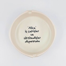 ALİCE İÇ ÇEKİŞLER DİYARINDA-YUVARLAK KÜLLÜK - TRANSPARAN GÖVDE - 