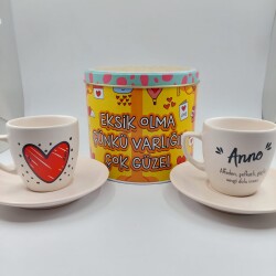 ANNE & BENEKLİ KALP-SİLİNDİR METAL KUTU KAHVE - İKİLİ TÜRK KAHVESİ FİNCANI TRANSPARAN SAP - 