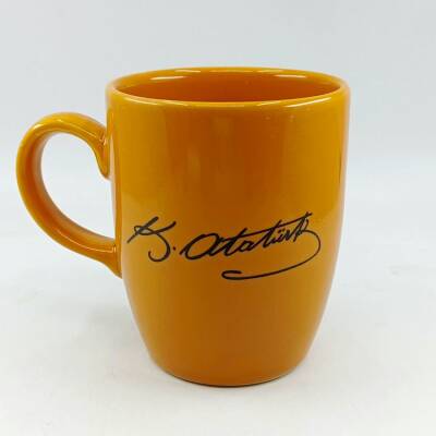 ATATÜRK İMZA-OVAL KUPA - SARI SAP SARI GÖVDE SARI İÇ - 1