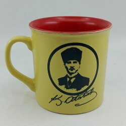 ATATÜRK KALPAKLI-İDA KUPA - SARI SAP SARI GÖVDE KIRMIZI İÇ - 
