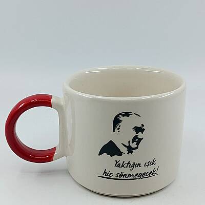 ATATÜRK YAKTIĞIN IŞIK-D KUPA - KIRMIZI SAP - 1