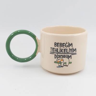 BEBEĞİM TEHLİKELİYİM DİYOR - O KUPA - YEŞİL SAP - 1
