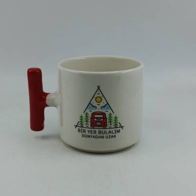 BİR YER BULALIM - T KUPA - KIRMIZI SAP - 1