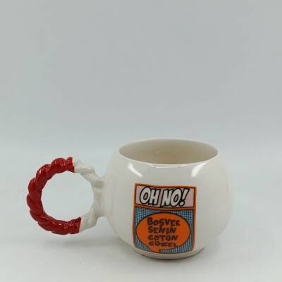 BOŞVER SENİN GÖTÜN GÜZEL - BALONCUK KUPA - KIRMIZI SAP - 1