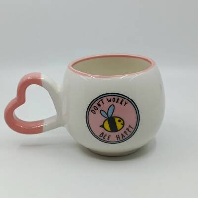 DONT WORRY BEE HAPPY-AMOUR KUPA - PEMBE SAP PEMBE TURNET - 1