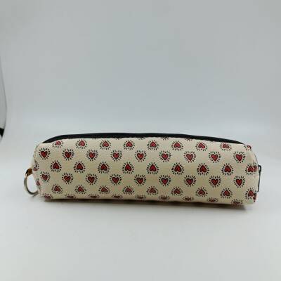 EFEKTLİ KIRMIZI KALPLER-DERİ KALEM KUTU - TEKLİ - 1