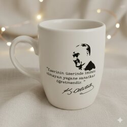 ESERİNİN ÜZERİNDE İMZASI OLMAYAN - OVAL KUPA - TRANSPARAN SAP - 