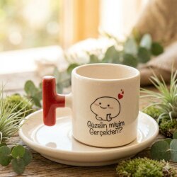 GÜZELİN MİYİM GERÇEKTEN?-T TÜRK KAHVESİ FİNCANI - KIRMIZI SAP - 