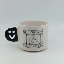 HER ORTAMA UYARIM -SMİLE KUPA - SİYAH SAP - 