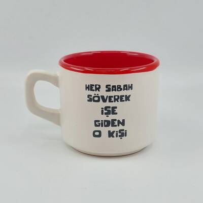 HER SABAH İŞE SÖVEREK GİDEN - VENUS KUPA - KIRMIZI İÇ - 1