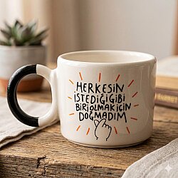 HERKESİN İSTEDİĞİ GİBİ BİRİ OLMAK-DÜĞÜM KUPA - SİYAH SAP - 