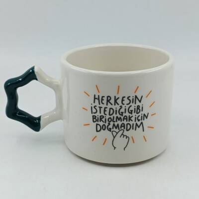 HERKESİN İSTEDİĞİ GİBİ BİRİ OLMAK-YILDIZ KUPA - YEŞİL SAP - 1