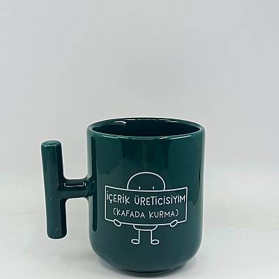 İÇERİK ÜRETİCİSİYİM (KAFADA KURMA)-KAMPANYALI KUPA - YEŞİL SAP YEŞİL GÖVDE BÜYÜK T KUPA - 1