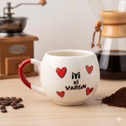 İYİ Kİ VARSIN KALPLER-BALON KUPA - KIRMIZI SAP - 