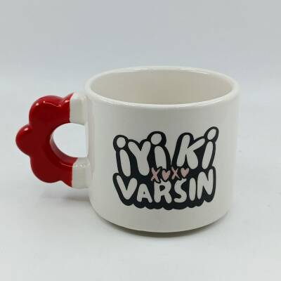 İYİ Kİ VARSIN XOXO-PAPATYA KUPA - KIRMIZI SAP - 1