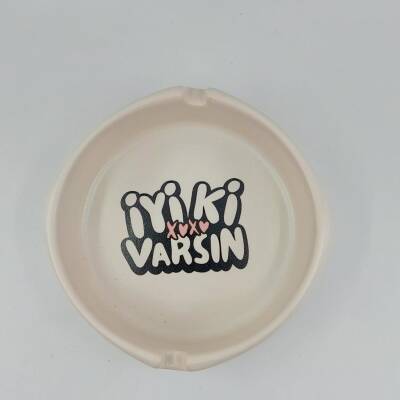 İYİ Kİ VARSIN XOXO-YUVARLAK KÜLLÜK - TRANSPARAN GÖVDE - 1