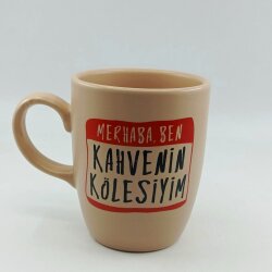 KAHVENİN KÖLESİYİM-OVAL KUPA - PEMBE SAP PEMBE GÖVDE PEMBE İÇ - 