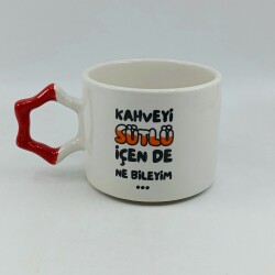 KAHVEYİ SÜTLÜ İÇEN DE NE-YILDIZ KUPA - KIRMIZI SAP - 
