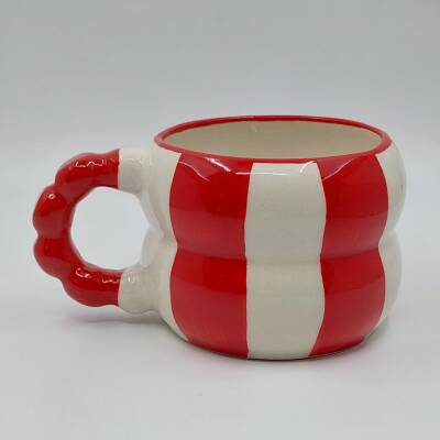 KIRMIZI BEYAZ ÇİZGİLER 3D-HARMONİ KUPA - 3D - 1
