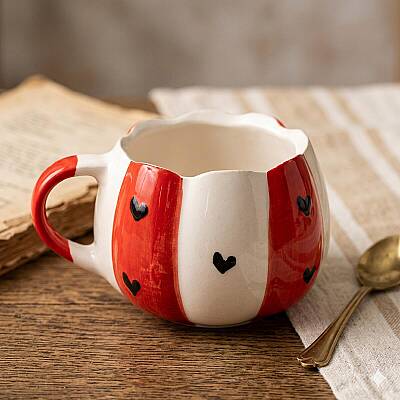 KIRMIZI ÇİZGİLER KALP - 3D-ÇİÇEK KUPA - 3D - 1