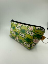 KURBAĞA- ITS A FROGS LİFE -MAKYAJ ÇANTASI - TEKLİ - 2