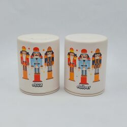 KURŞUN ASKERLER-SİLİNDİR SERAMİK TUZLUK & BİBERLİK - SİLİNDİR SERAMİK TUZLUK & BİBERLİK - 