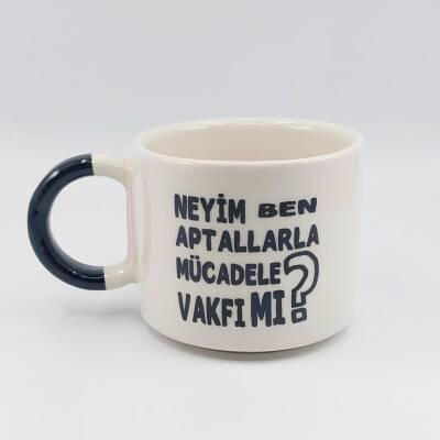 NEYİM BEN APTALLARLA MÜCADELE - D KUPA - SİYAH SAP - 1