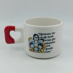 ÖĞRETMEN YÜCE GÖNÜLLÜ İNSAN-KALP KUPA - KIRMIZI SAP - 