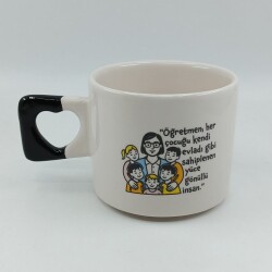 ÖĞRETMEN YÜCE GÖNÜLLÜ İNSAN-KALP KUPA - SİYAH SAP - 