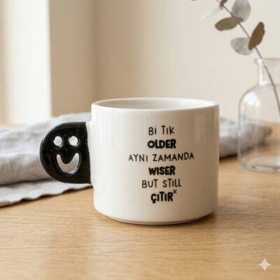 OLDER WISER ÇITIR-SMİLE KUPA - SİYAH SAP - 1