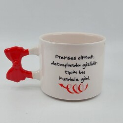 PRENSES OLMAK DETAYLAR DA GİZLİDİR-KURDELE KUPA - KIRMIZI SAP - 