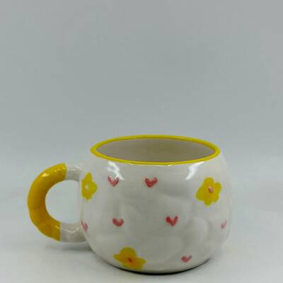 SARI ÇİÇEKLER VE PEMBE KALPLER -3D-TONTİK KUPA - 3D - 1