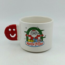 SARILAN NOEL BABA MUTLU YILLAR-SMİLE KUPA - KIRMIZI SAP - 