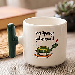 SENİ ÖPMEYE GELİYORUM-T KUPA - YEŞİL SAP - 