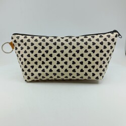 SİYAH KALP SARMAL-MAKYAJ ÇANTASI - TEKLİ - 