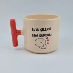 SÜTÜ ÇİLEKLİ SENİ SÜREKLİ - T KUPA - KIRMIZI SAP - 